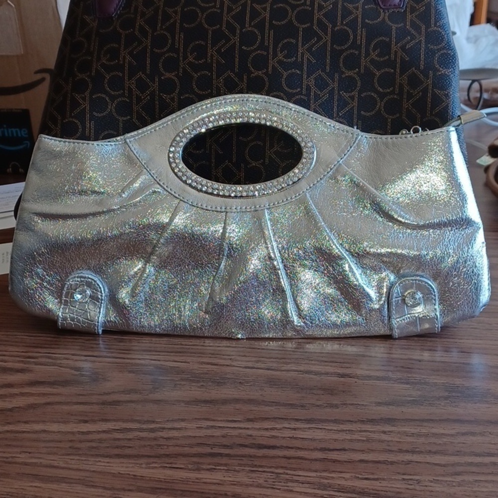 Ray Usa Silver clutch, rhinestones